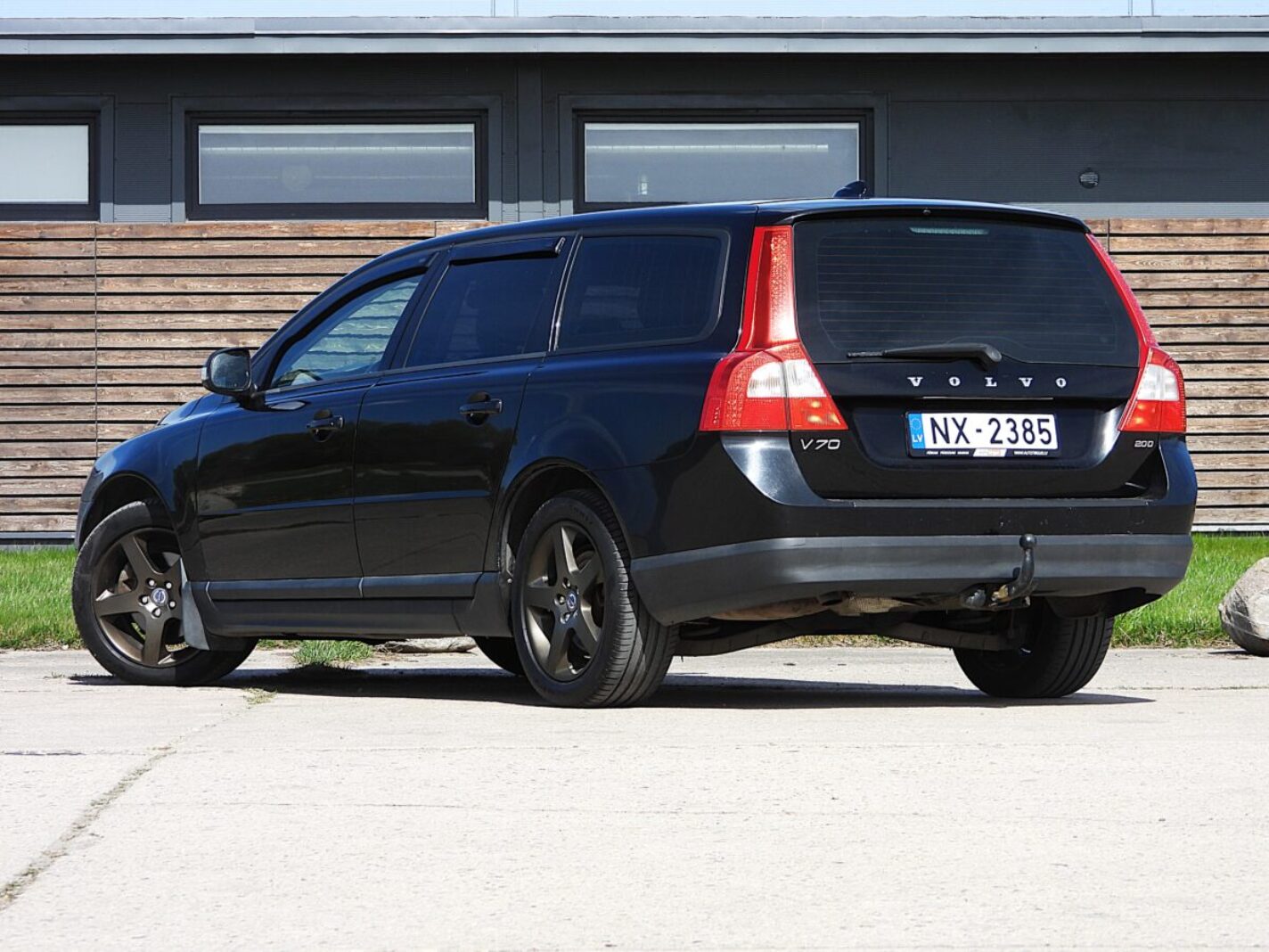 VOLVO V70