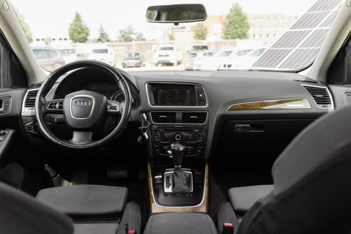 AUDI Q5 QUATTRO