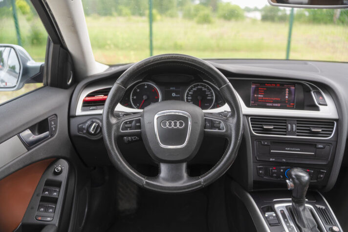 AUDI A4 QUATTRO