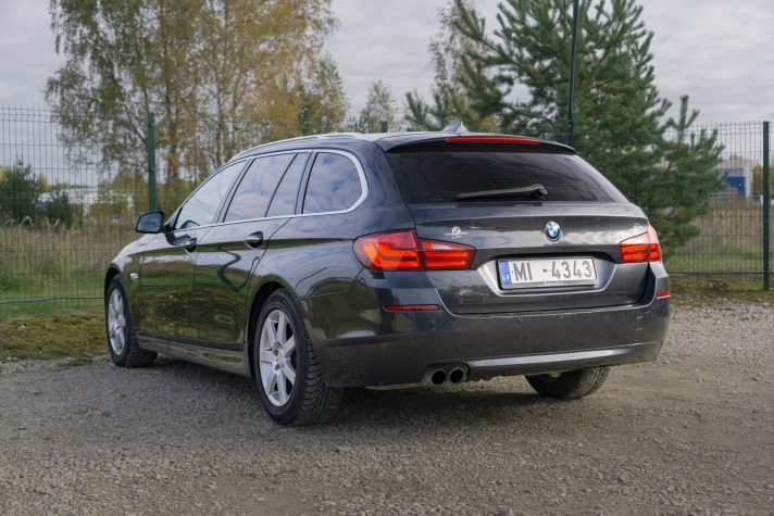 BMW 525