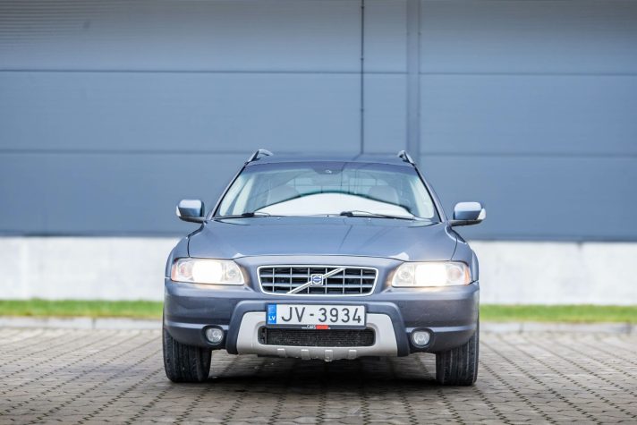 VOLVO XC70