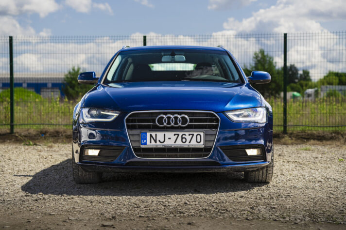AUDI A4 AVANT FACE-LIFT