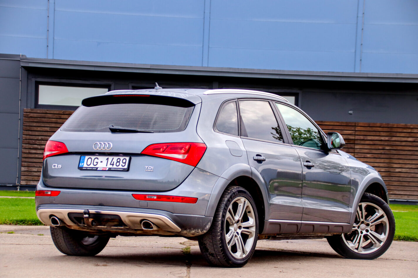 AUDI Q5