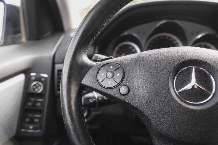 MERCEDES BENZ GLK 220 4MATIC