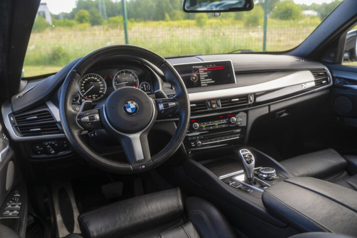 BMW X6 M50D