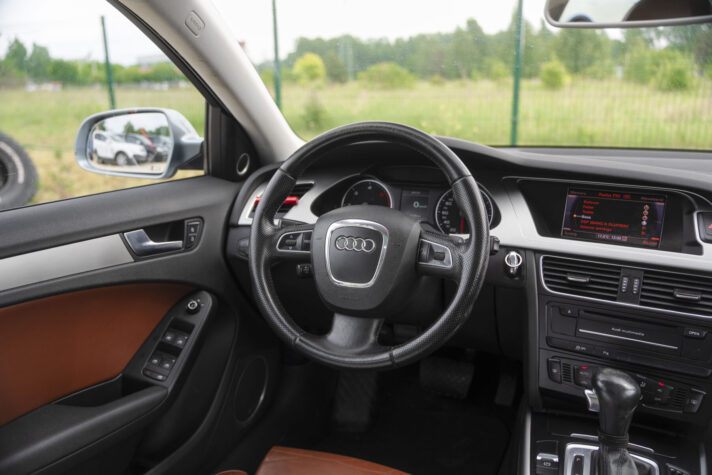 AUDI A4 QUATTRO