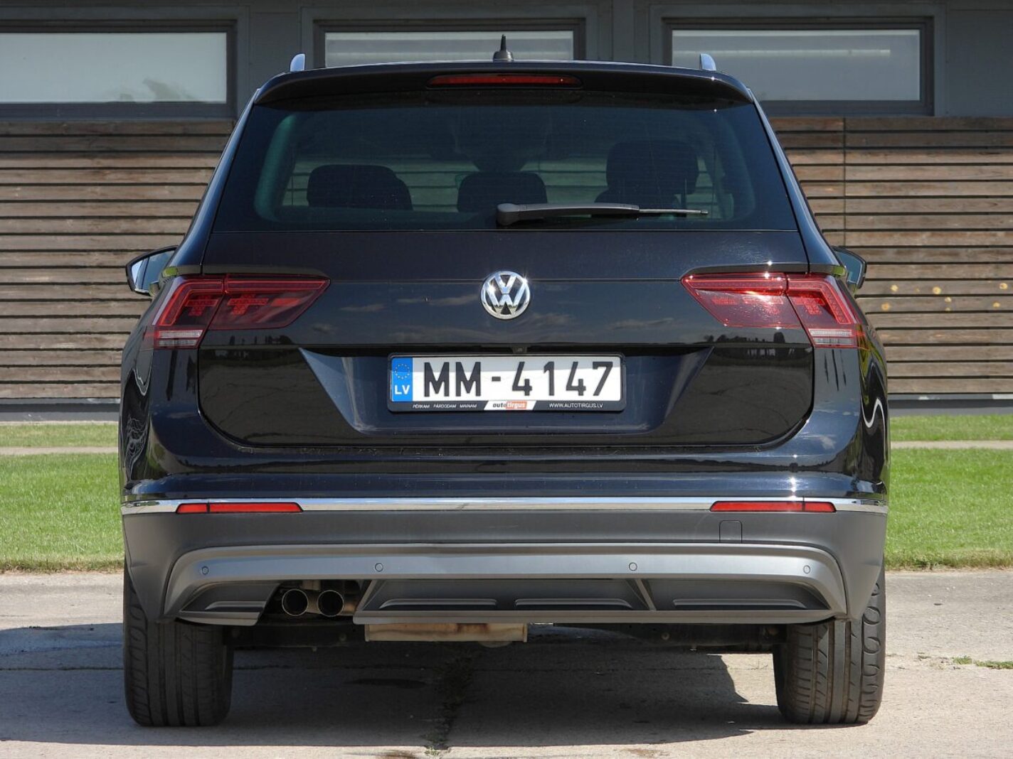 VW TIGUAN