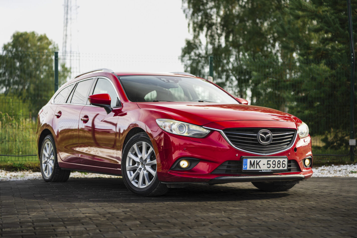 MAZDA 6
