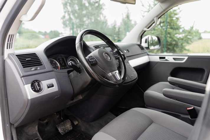 VW MULTIVAN