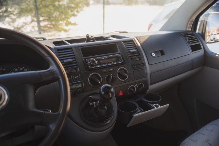 VW CARAVELLE
