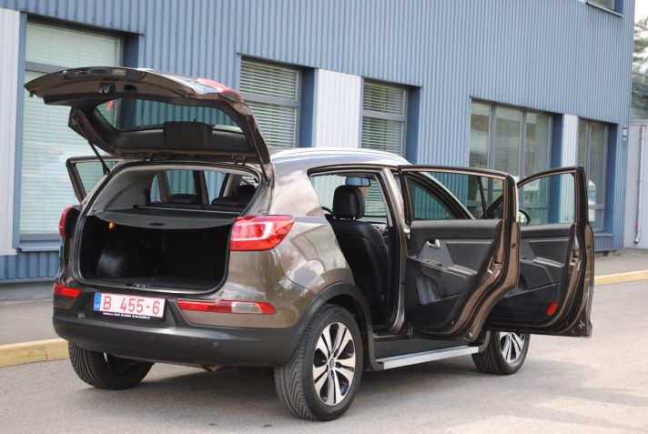 KIA SPORTAGE