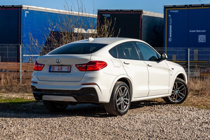 BMW X4 M-PACKET