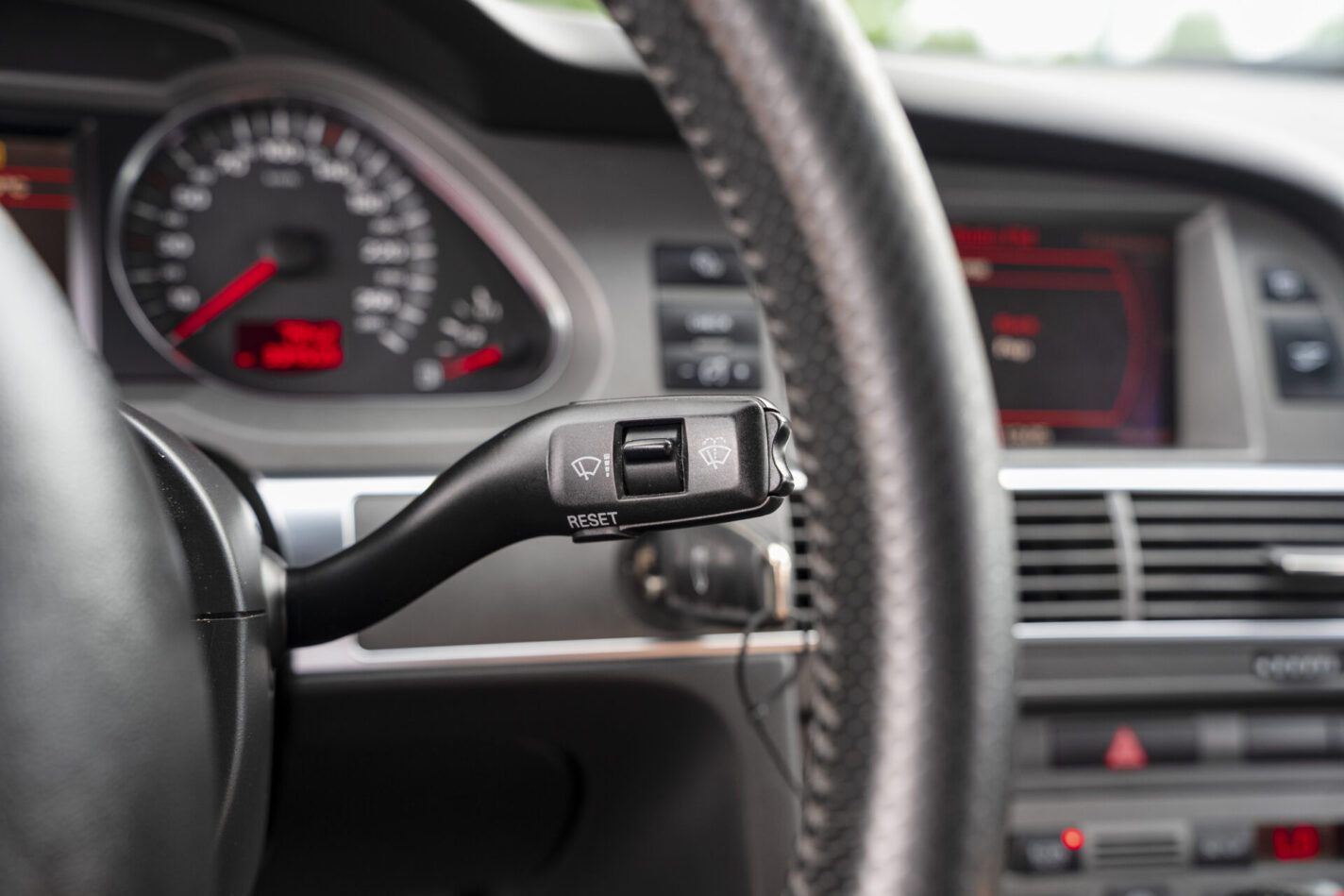 AUDI A6 QUATTRO