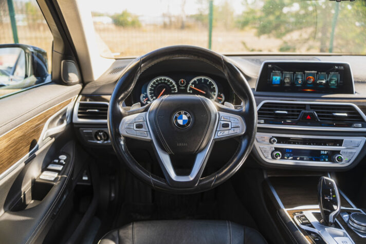 BMW 740LI M-PACK XDRIVE