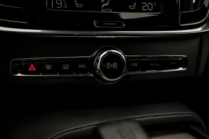 VOLVO V90 CROSS COUNTRY