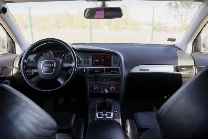 AUDI A6 QUATTRO