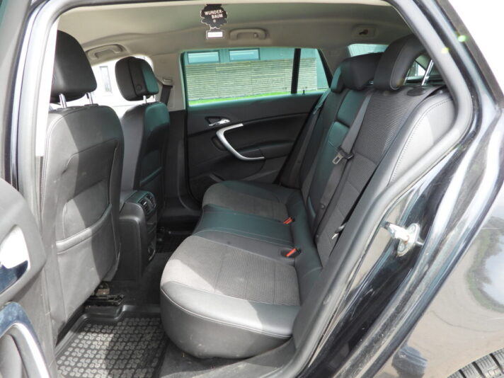 OPEL INSIGNIA SPORTS TOURER