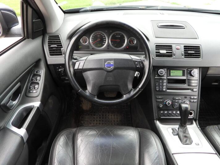VOLVO XC 90