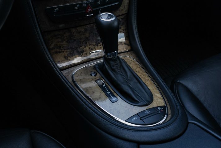 MERCEDES BENZ CLS 320