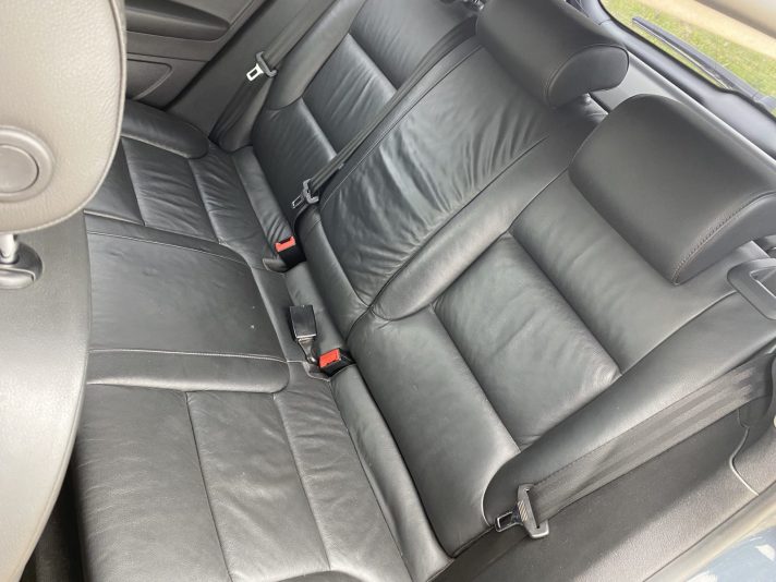 AUDI A4 1.9