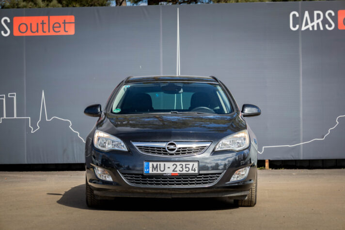 OPEL ASTRA SPORTS TOURER