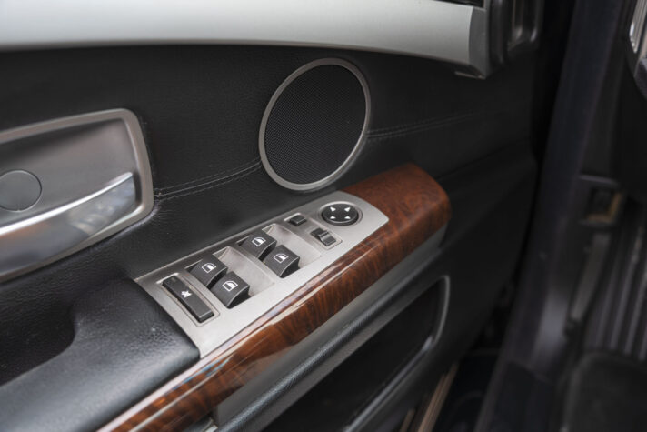 BMW 730