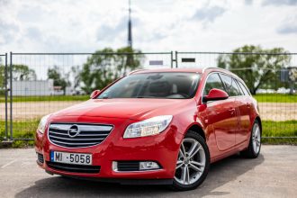 OPEL INSIGNIA SPORTS TOURER SW