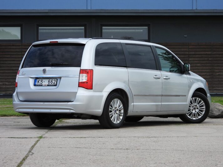 LANCIA VOYAGER