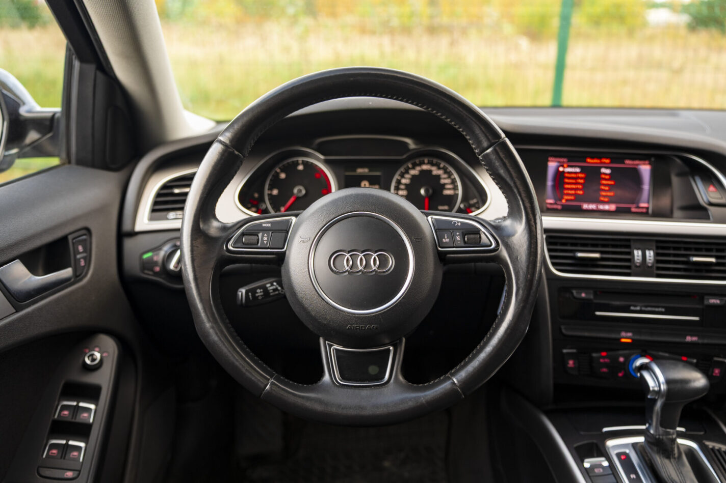 AUDI A4 AVANT