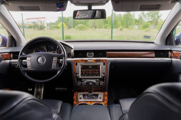 VW PHAEON