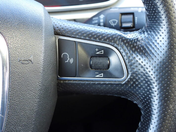 AUDI Q7 S-line