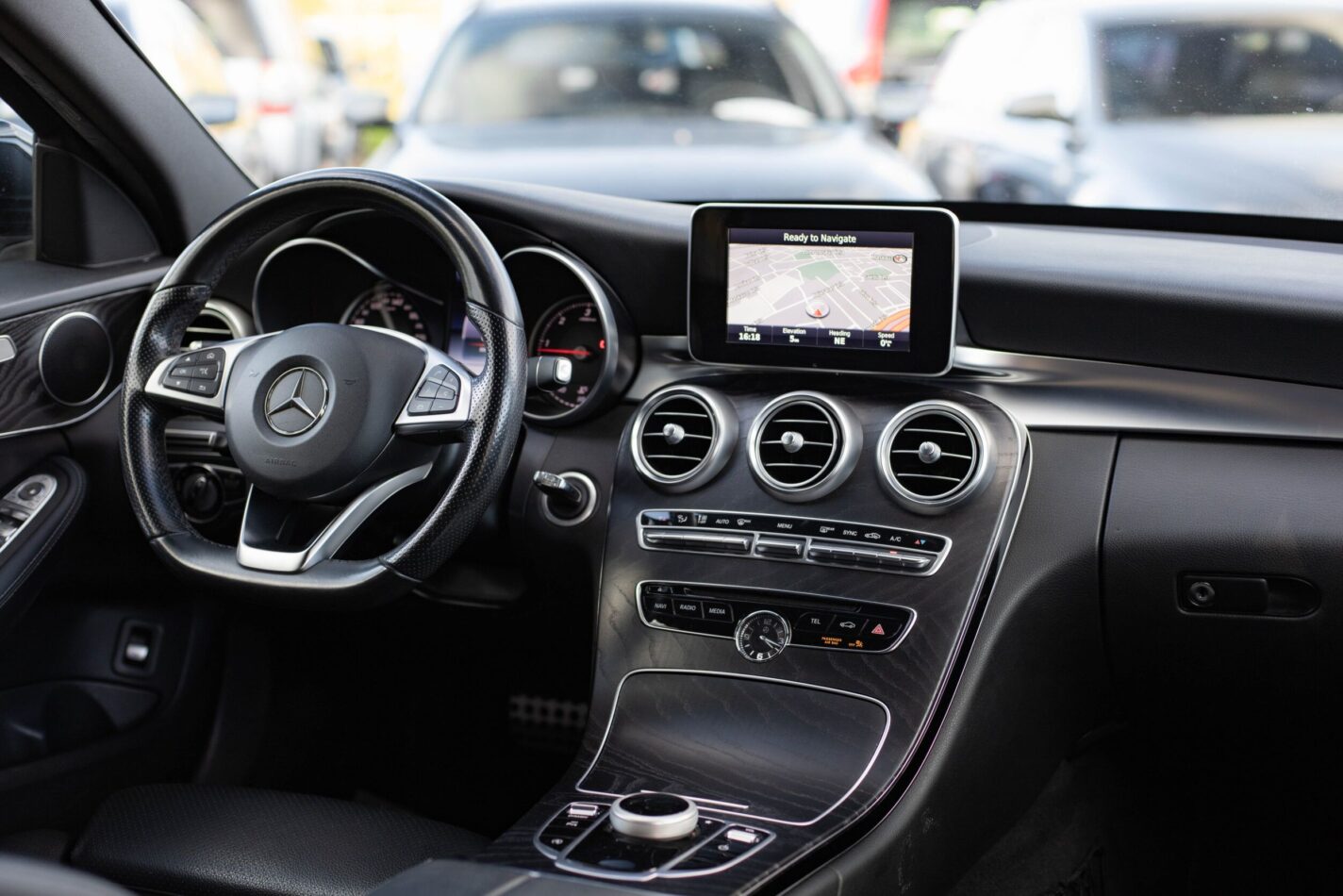 MERCEDES BENZ C200D