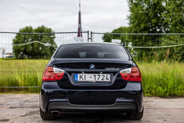 BMW 320SI