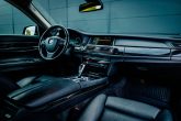BMW 730