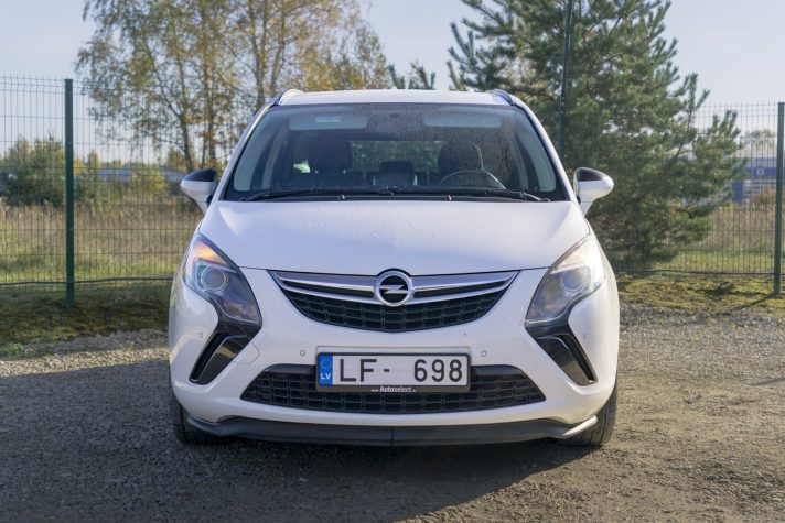 OPEL ZAFIRA TOURER