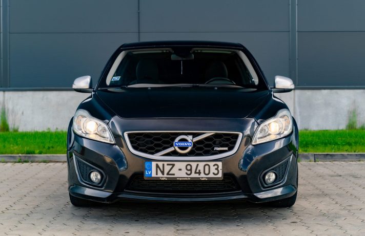 VOLVO C30