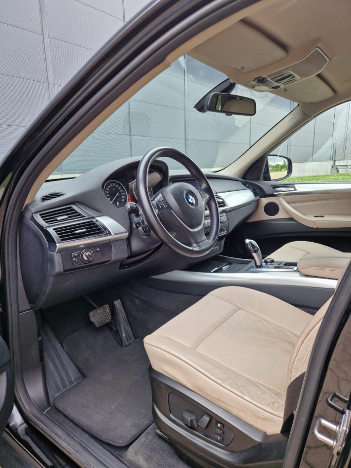 BMW X5 faclift 3D, Tikko ievests no Beļģijas. Teicama tehniskā un vizuālā stāvoklī.