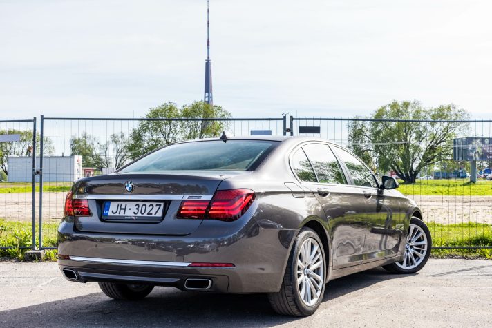BMW 740d