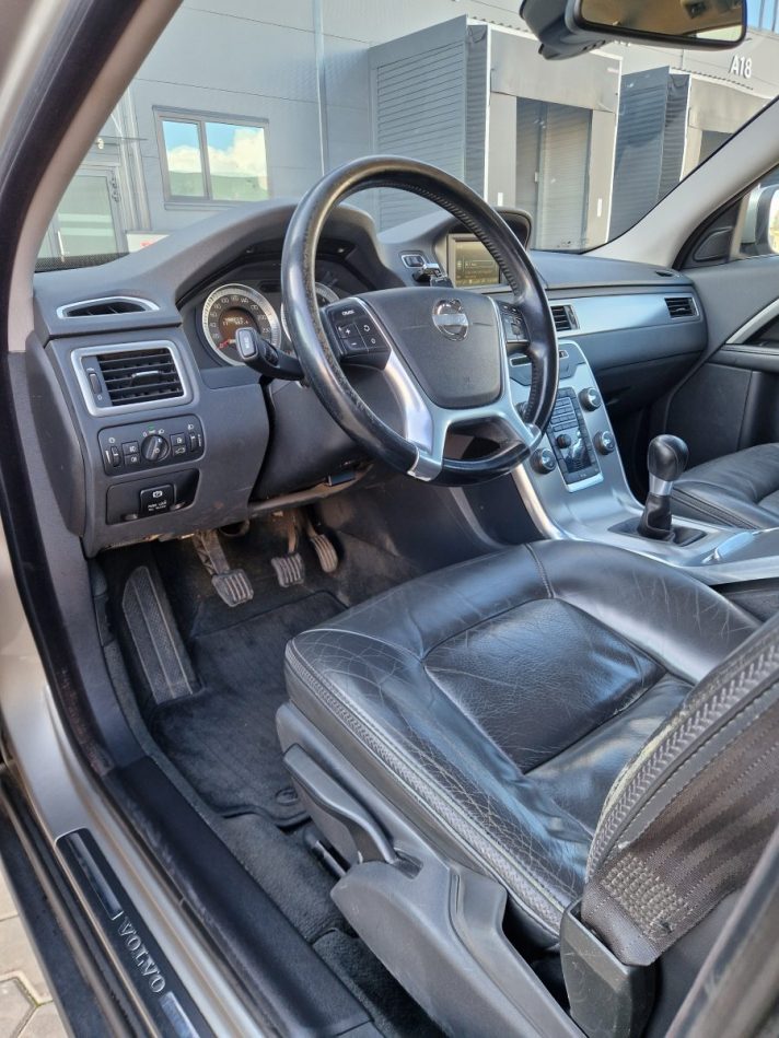 Tikko no Beļģijas, Volvo XC 70, 2.4 Dīzelis