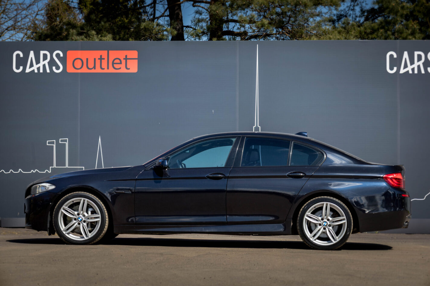 BMW 530