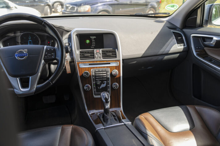 VOLVO XC 60