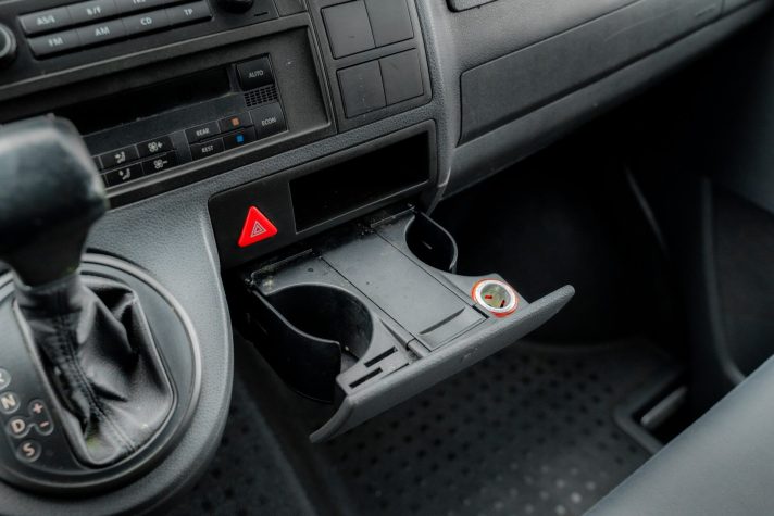VW CARAVELLE
