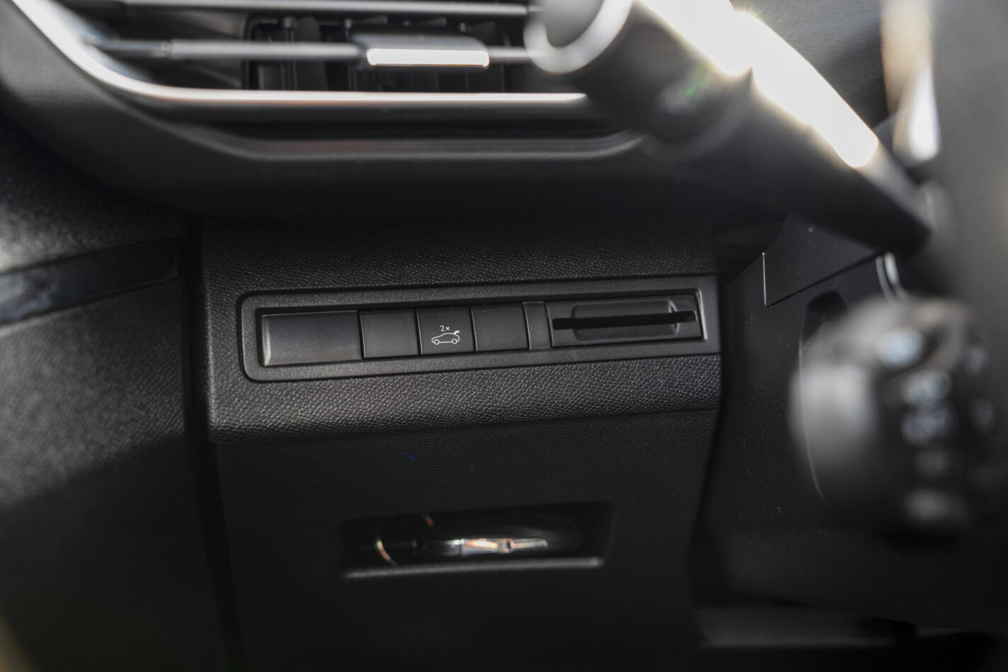 PEUGEOT 3008 GT-LINE
