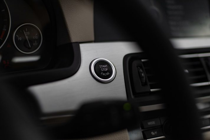 BMW 523