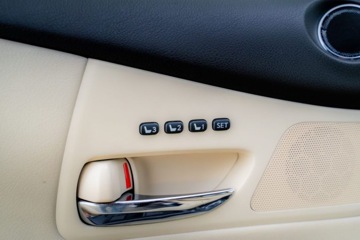 LEXUS RX450H