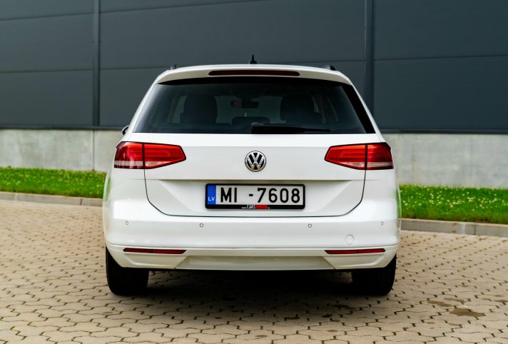 VW PASSAT