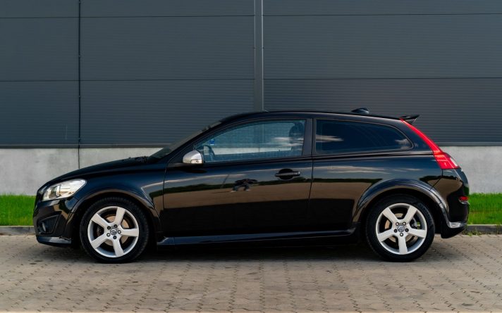 VOLVO C30
