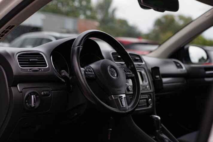 VW GOLF