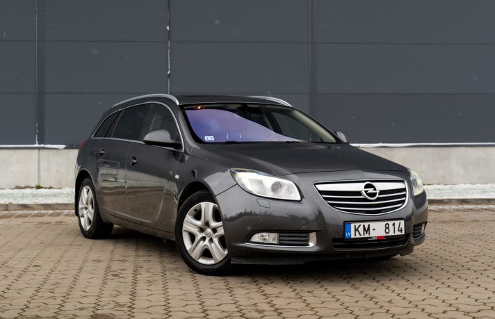 OPEL INSIGNIA SPORTS TOURER SW