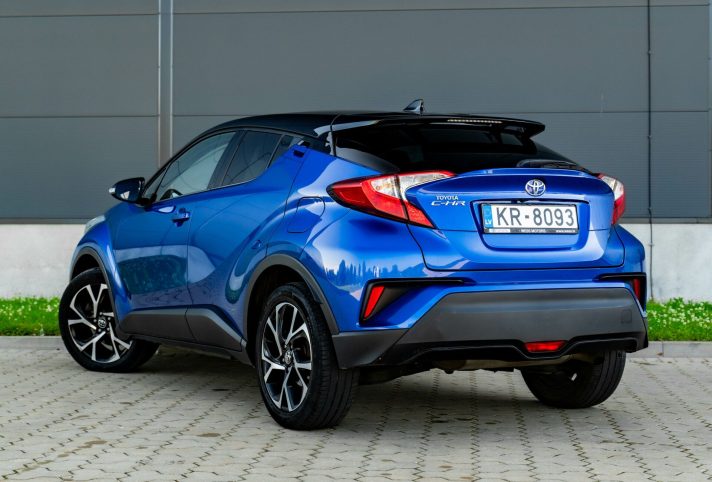 TOYOTA C-HR